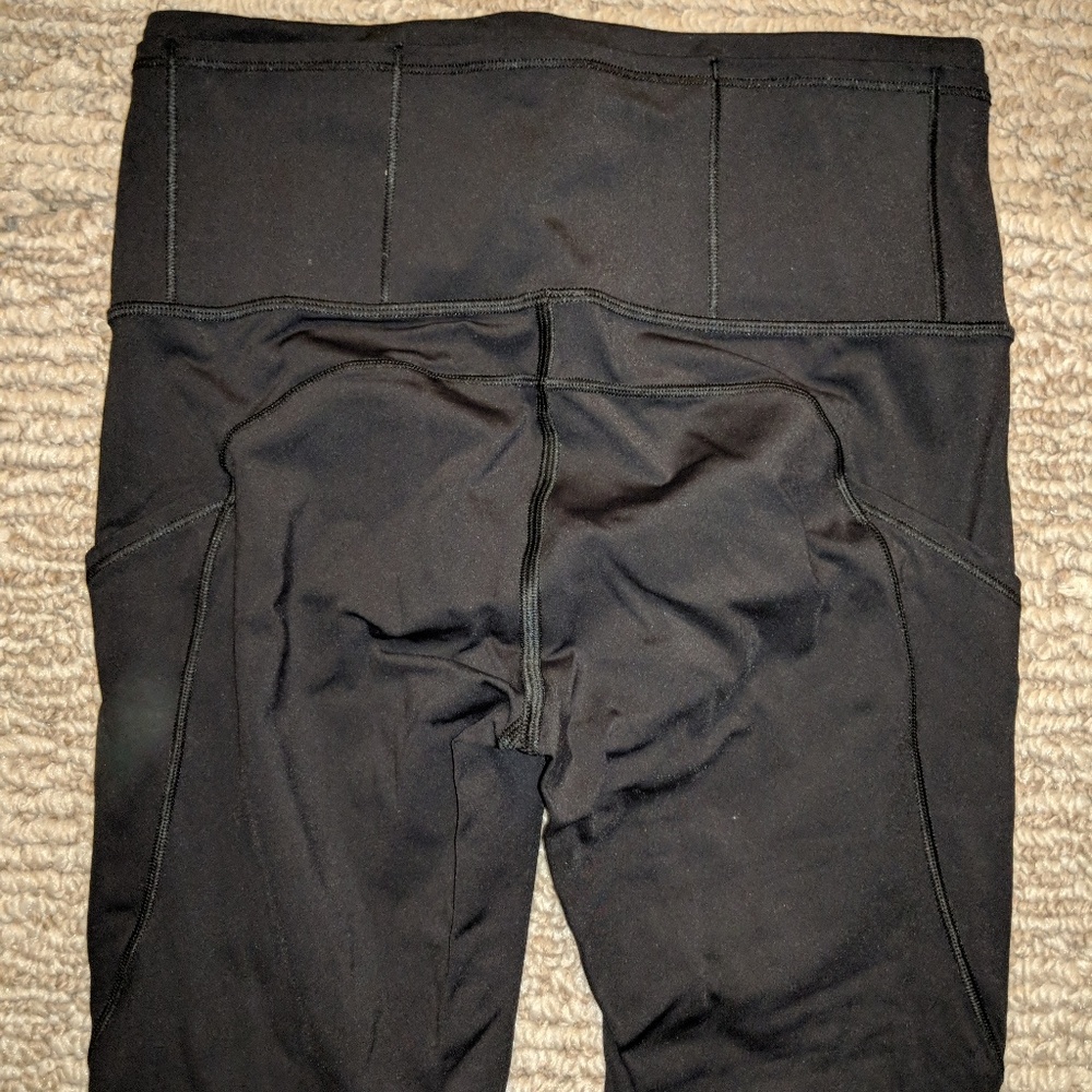 Black Lululemon Fast & Free 7/8 tight